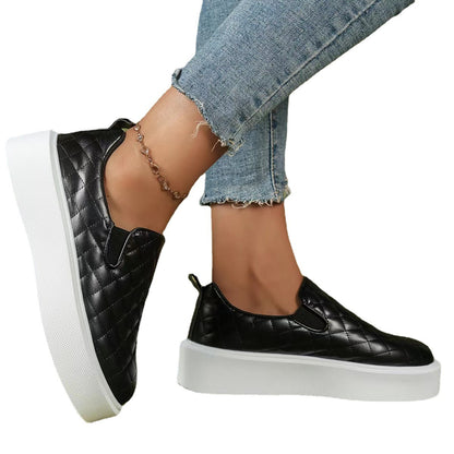 Flat Round Toe Low Heel Simple Solid Color Slip-on Shoes