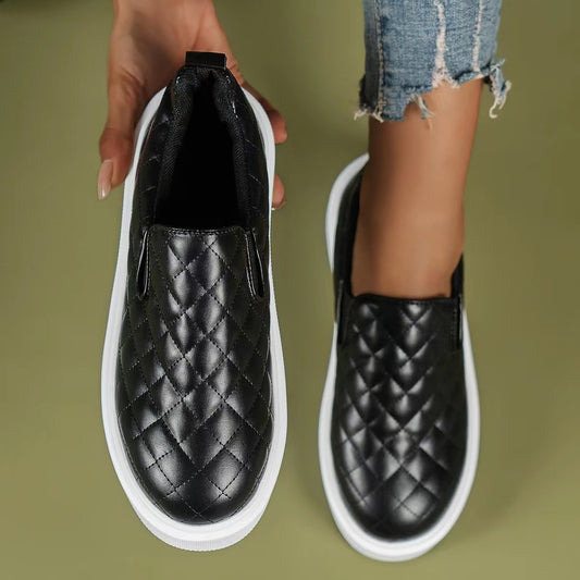 Flat Round Toe Low Heel Simple Solid Color Slip-on Shoes